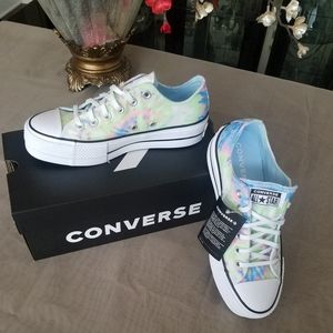 platform tie dye converse